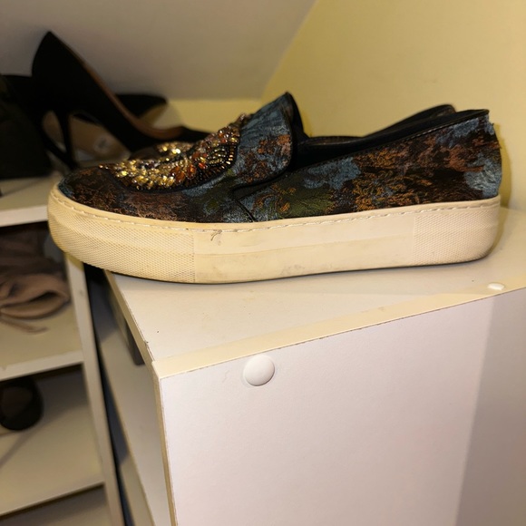 Steve Madden Slip on Sneakers - Picture 4 of 5